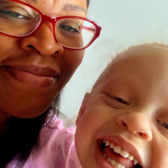 Meet your Posher, Tamieko - Picture 2 of 6